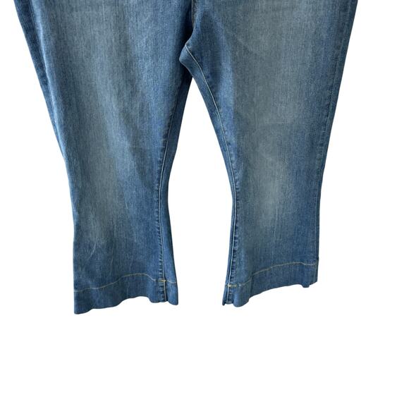 Veronica Beard Sheridan Exaggerated Flare High Rise Jeans Keystone Blue Size 20 - Picture 4 of 13